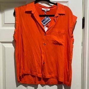 Rose & Olive Bright Orange Sleeveless Button-Down Shirt